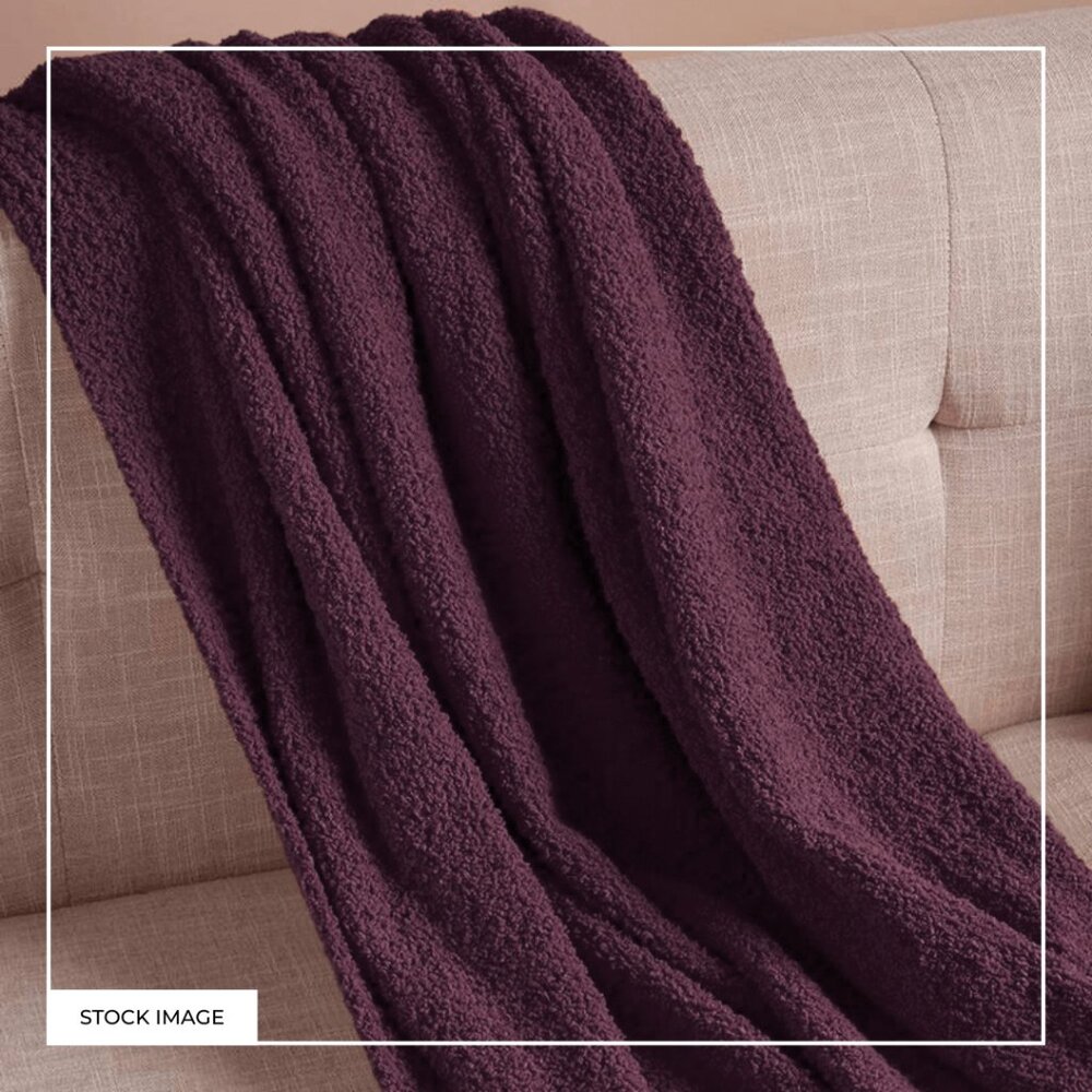 Sunday Citizen Snug Lap Throw - NIB